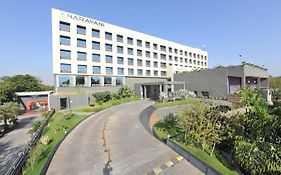 Hotel Narayani Heights Ahmedabad